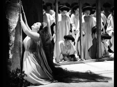 Leyla Gencer as Norma "In mia man" [1964]