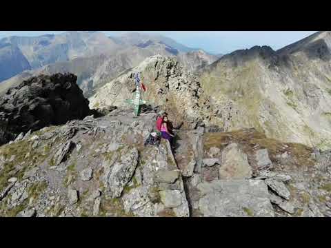 Vârful Lespezi munții Făgăraș filmare drona