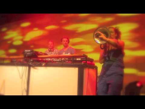 Charlie da Farma & Jelle V. with MC Nova @ FEEST! 02-02-2013