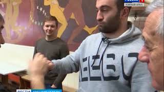 Боксёр Мурат Гассиев в Челябинске