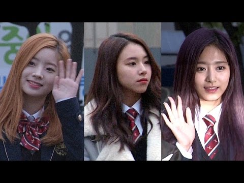 161104 TWICE 투와이스 on the way to KBS Music Bank