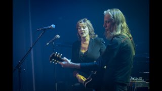 THE SCABS &amp; LILIANE SAINT-PIERRE  - ROBBIN&#39; THE LIQUOR STORE (Live@BelpopSessie)