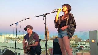 AMARAL - Lo que nos mantiene unidos -  Live the Roof Sevilla