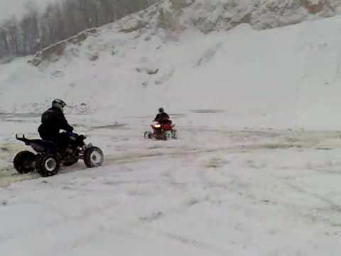 122.DEČKI  ŽUTNICE - Male egzibicije