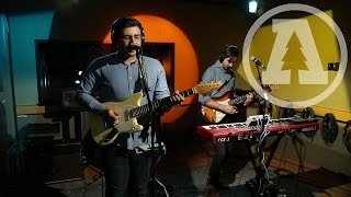 The Elwins - Bringing Out the Shoulders - Audiotree Live (1 of 5)