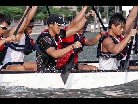 Singapore’s national men’s dragonboat team training for the SEA Games.