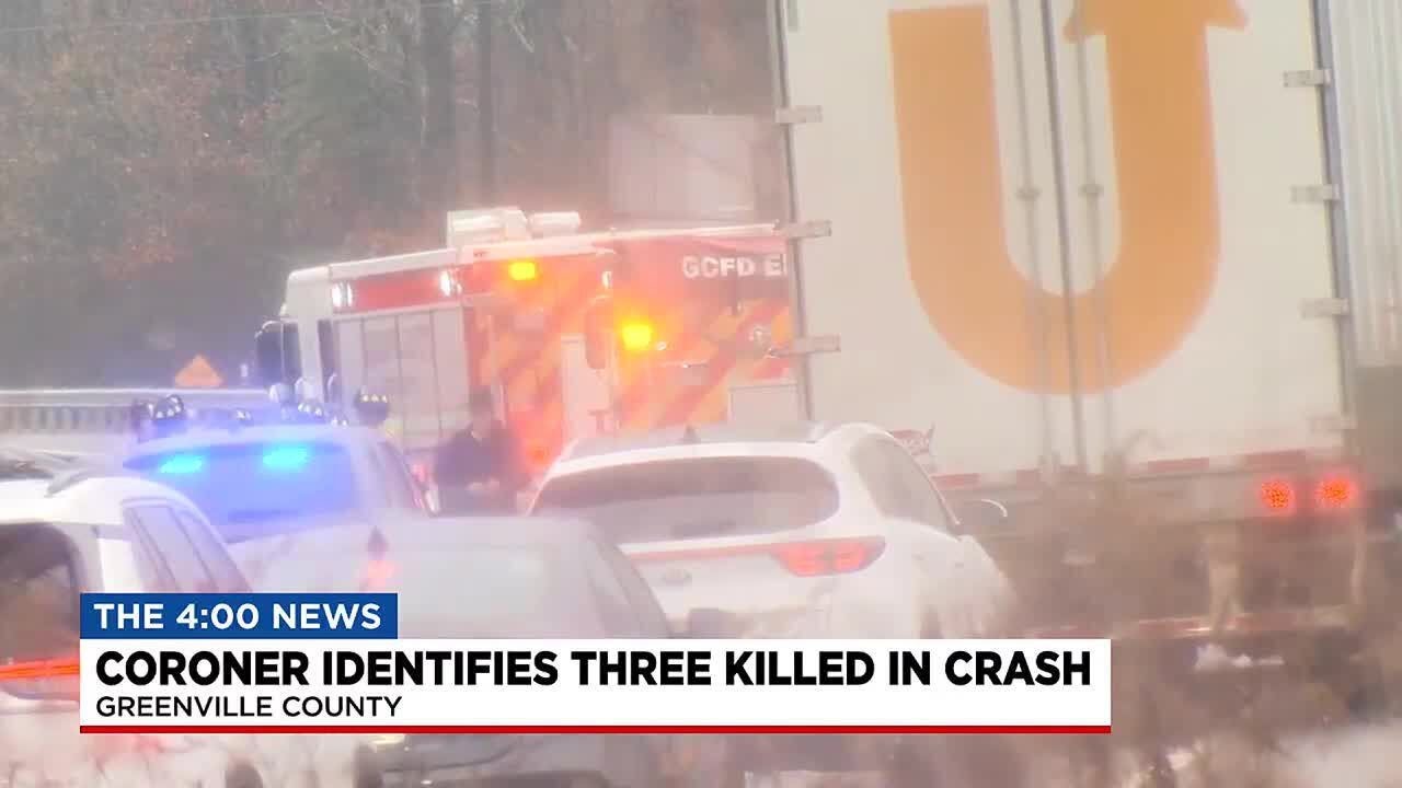 Coroner identifies three people killed in Sunday morning wreck on I-385