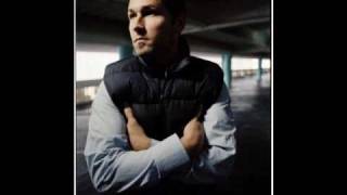 Kaskade - Steppin&#39; Out (Soul Avengerz Mix)