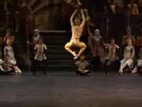 La Bayadere Golden Idol