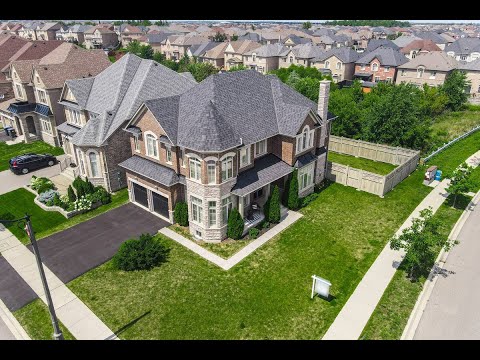 Welcome to 28 Ingleborough Drive, Brampton!