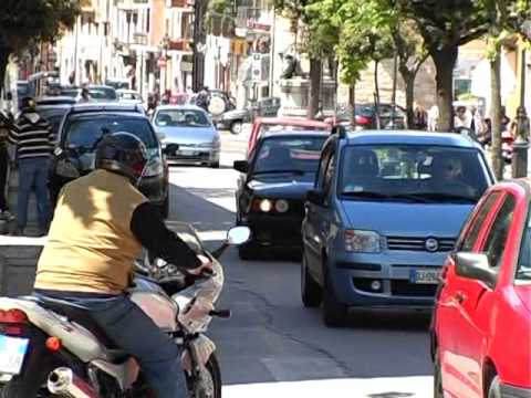 LA POPOLAZIONE MOLISANA IN CALO