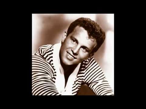 Bobby Vinton ~ Blue Velvet (1963)