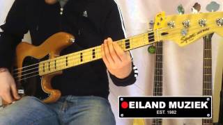 Video thumbnail for Squier Vintage Modified Jazz Bass '70s by Eiland Muziek
