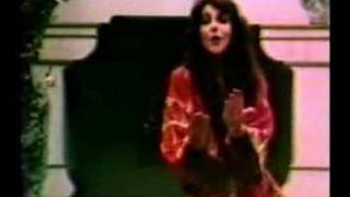 Kate Bush - Them Heavy people