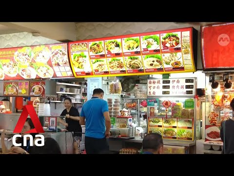 Os residentes acolhem a mudança para que todas as cafeterias HDB ofereçam opções econômicas de refeições até 2026