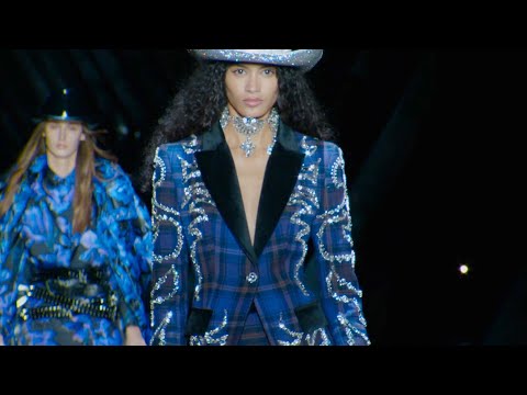 Philipp Plein Fall/Winter 2023 Runway Show | Milan Fashion Week | VRAI Magazine