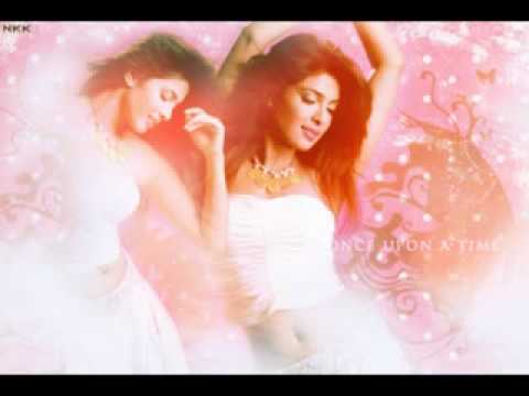 Priyanka Chopra "Su Chhe"