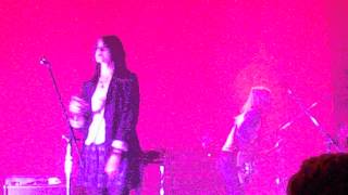 Warpaint Live in Milwaukee, WI - Feeling Alright