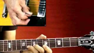 Blues Guitar Lesson - Soloing Key of A Blues Shuffle - Larry Carlton