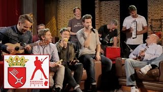 Revolverheld - BuViSoCo - Classroom Instrument Performance.