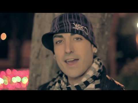 Vuelves a Amar en Navidad - Iván Troyano,Ricky Furiati,Aridian,Santos, Lupion,Young Killer, Alvaro