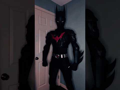 Batman Beyond Suit Up #cosplay #batman #batmanbeyond #batmancosplay #dcuniverse #dccosplay