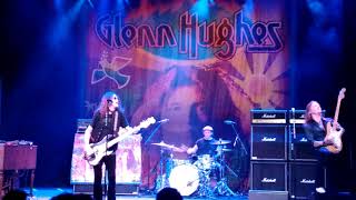 Glenn Hughes doing Deep Purple&#39;s&#39;&#39; Stormbringer &#39;&#39;at the Wall St theater Norwalk Ct