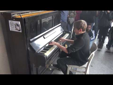 Bugatti step  - piana  na  ulici