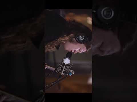 Marcus king doing what Marcus King does