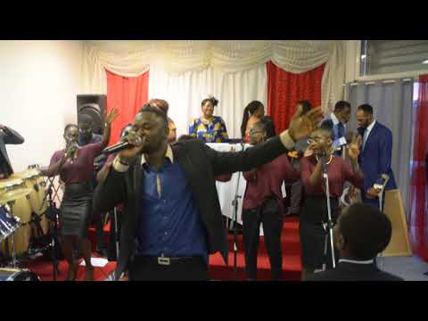 Christian Kabuya - Fanda na yo (Live)