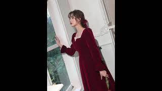 Long Sleeves Formal Dress Fashion Medium Length Red Velvet Evening Dress Square-neck Zipper Back
