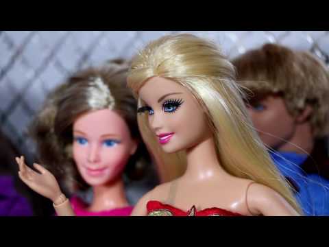 Life with Barbie Episode 21 - "Grampire"