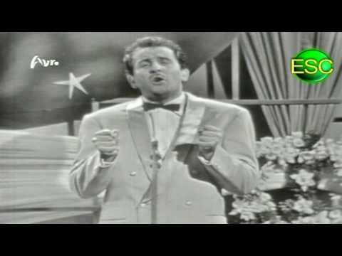 ESC 1958 01 - Italy - Domenico Modugno - Nel Blu Dipinto Di Blu (Volare)