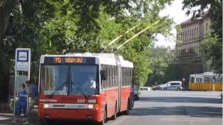 preview picture of video 'Hungary - Budapest Trolleybus System'