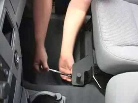 Jotto Desk C400 (425-5349) Laptop Mount Installation Video