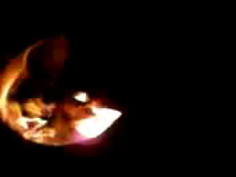 Petemies Intissä - Käsidesiä kamiinaan