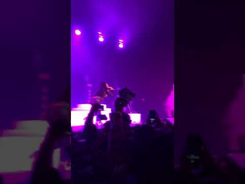 download lagu mp3 mp4 Jorja Smith And Kali Uchis Dallas, download lagu Jorja Smith And Kali Uchis Dallas gratis, unduh video klip Jorja Smith And Kali Uchis Dallas