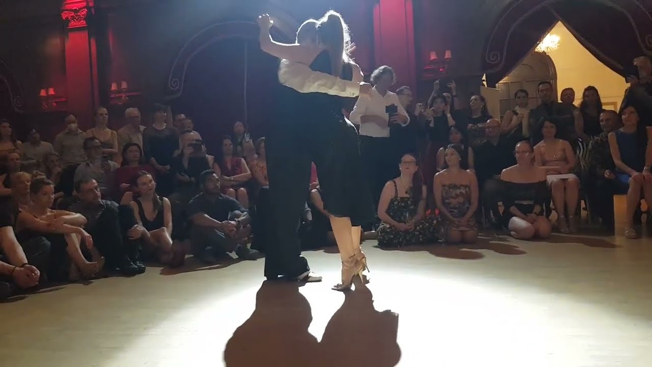 Video thumbnail for Horacio Godoy & Maricel Giacomini @ UK Tango Festival & Championship, London 2022, 4/5