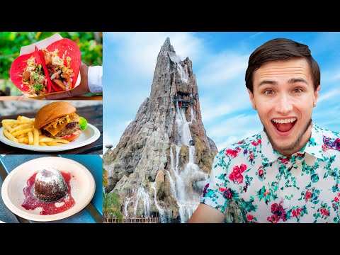 Eating at EVERY Restaurant in Universal's Volcano Bay!