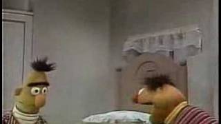 Sesame Street - Ernie &amp; Bert - Making Beds
