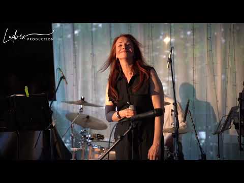 Jana Vaculíková & Band - Potměšilý host (Hana Hegerová) live 2025