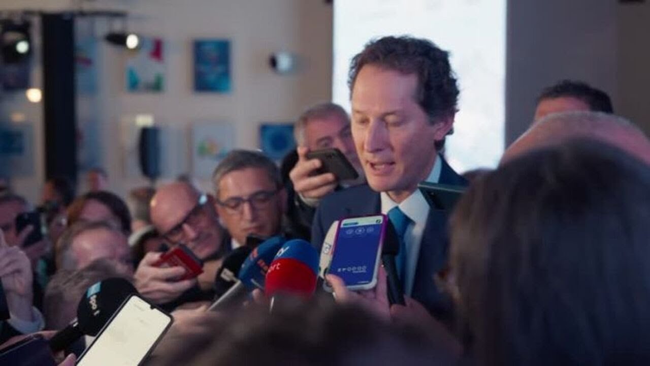 F1, Elkann: "I piloti Ferrari pensino a guidare e a parlare meno"