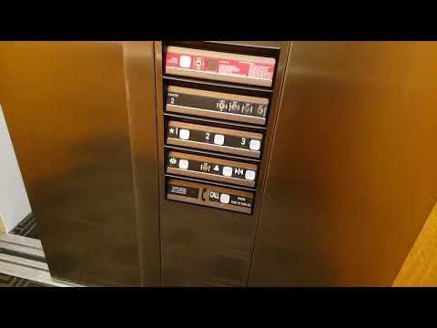Dover Hydraulic Elevator 2 - TownePlace Suites by Marriott, Englewood, CO
