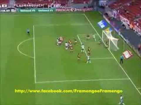 Veja o Gol Marcado pelo Goleiro Lauro em 2013 pela Portuguesa e em 2003 pela Ponte Preta