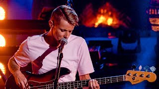 K&#39;s Choice emotioneert met &#39;Catch me when I fall&#39; | Liefde voor Muziek