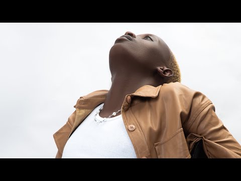 Alijoma-Warchie Feat.Papa Lee (Perfromance Video )