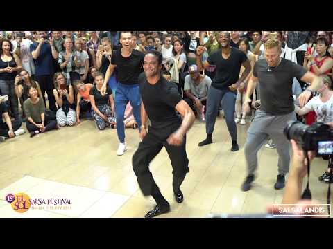 Maykel Fonts [Agua Pa Yemaya] @ El Sol Warsaw Salsa Festival 2019