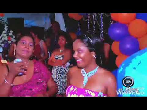 Rishi Singh and his band Maya live.