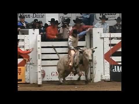 Pat Yancey vs Mighty Spotty - 95 PBR Ft. Worth (81 pts)