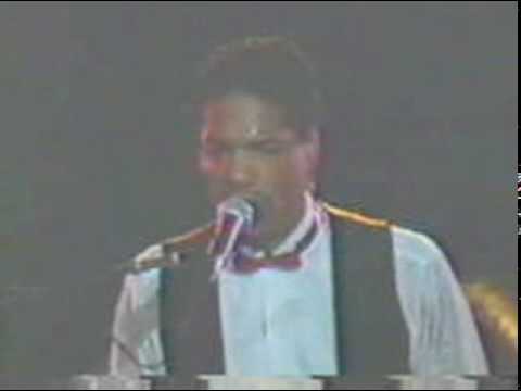 The Bus Boys, Boys are Back